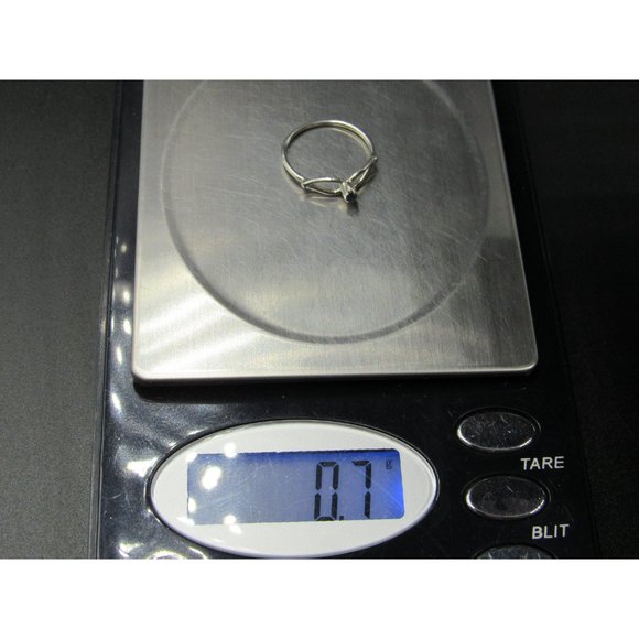 Size 4 Sterling Silver Small Handmade Blue Topaz Band Ring Vintage Statement - Picture 7 of 7